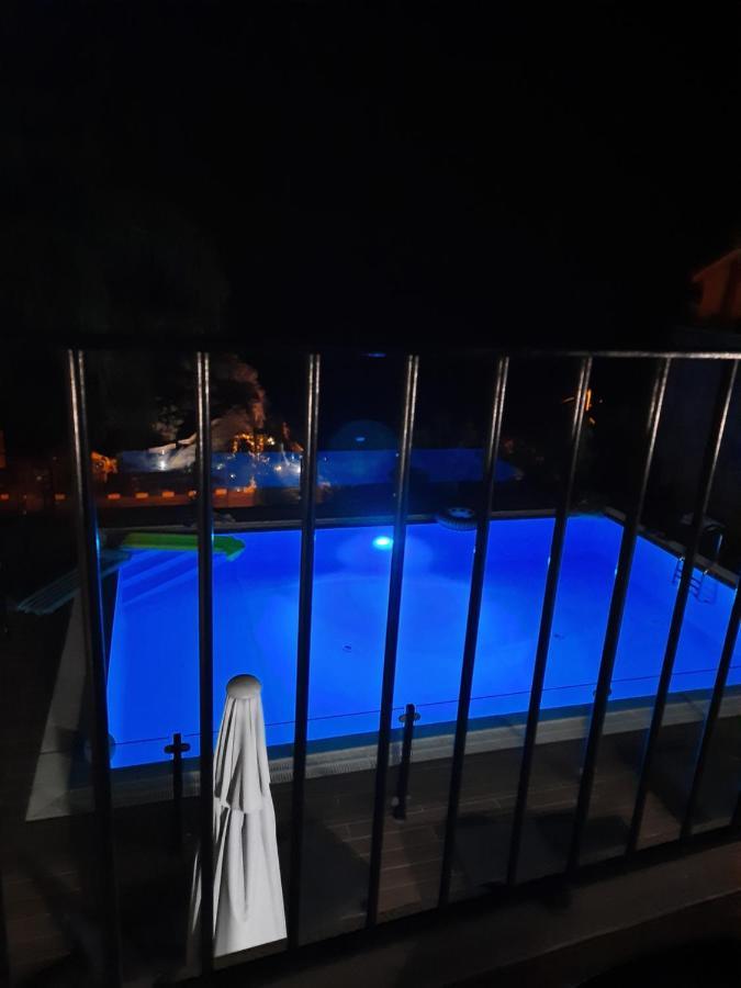 Willa Zeza'S House Calheta  Zewnętrze zdjęcie