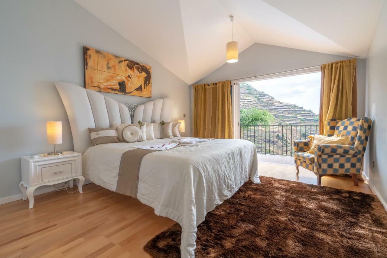 Willa Zeza'S House Calheta  Zewnętrze zdjęcie